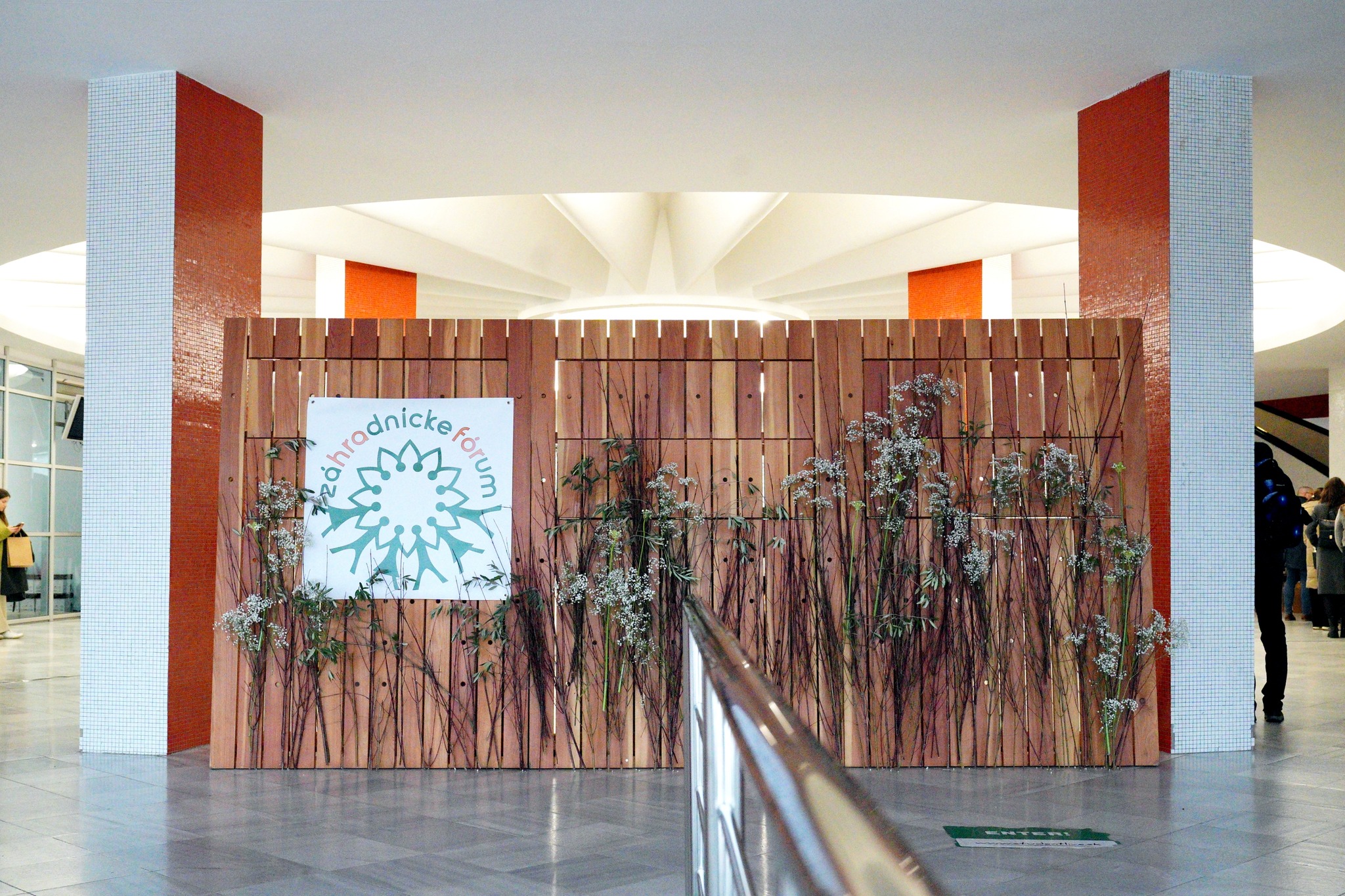 Získavanie nových poznatkov a skúseností